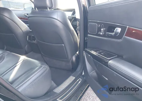 2015 Kia K900 Luxury из США, поврежденный, VIN KNALW4D41F6017277